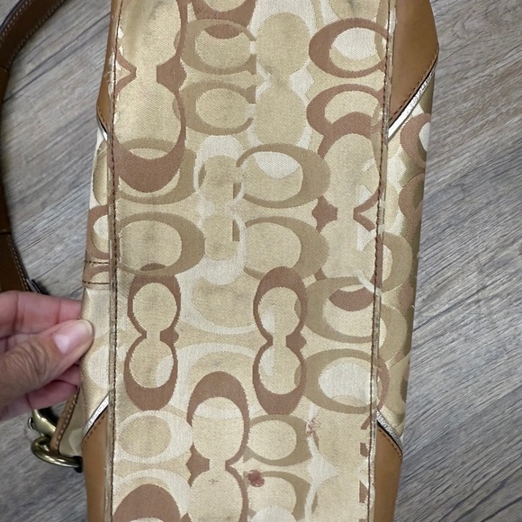 Coach Tan and Brown Signature Monogram Vintage Shoulder Bag - Picture 4 of 8